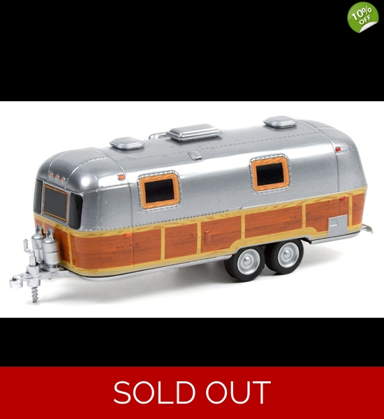 G.L. '72 Airstream Double Axle Land Yacht